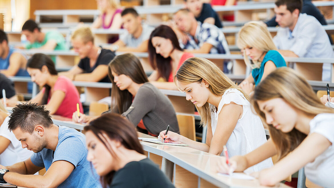 Akademisierung PhysiotherapieAusbildung? │ proxomed